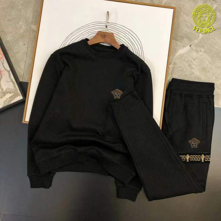 Picture of Versace Sweater Suits _SKUVersaceM-3XL12yr30442753